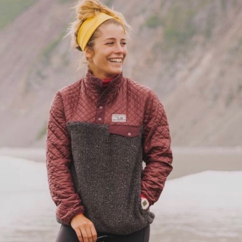 Patagonia Rare burgundy grey Mixed snap t pullover XS